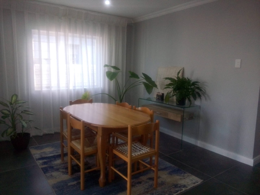 3 Bedroom Property for Sale in Parsonsvlei Eastern Cape